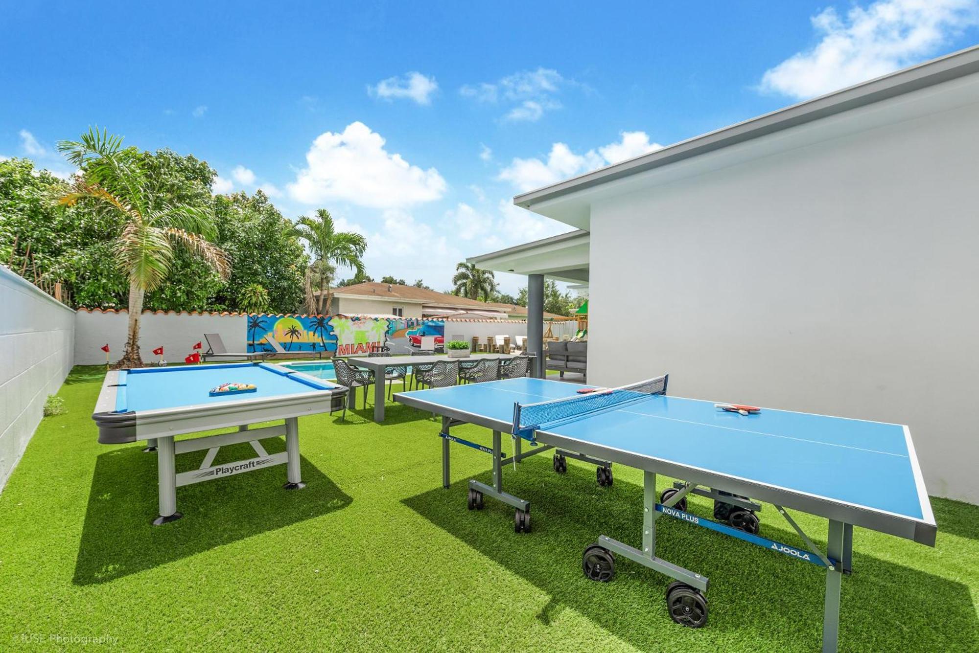 6br Ultimate Retreat Pool, Sports Court & Bbq L10 Miami
